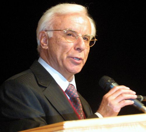 Sami Selçuk: "Yüksek yargıda gerilim yok; uyuşmazlık var"