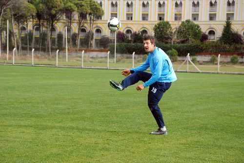 Eskişehirspor, 150 bin tl ceza kestiği Batuhan'ı şartlı olarak affetti