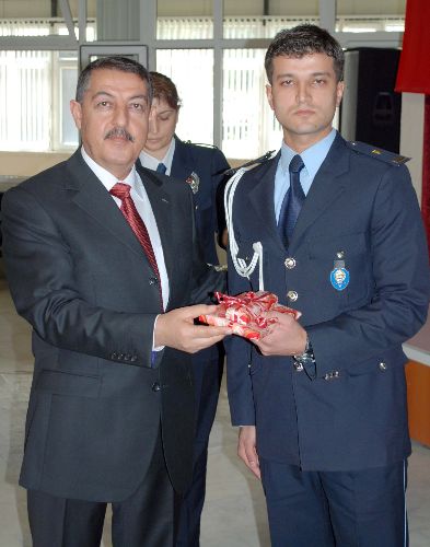 PMYO Müdürü Hasan Şahin, Polis, model olmalı.