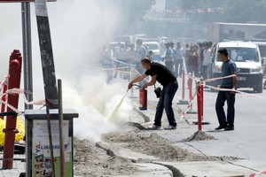 Afyonkarahisar'da patlayan doğalgaz borusu korkulu anlar yaşattı.