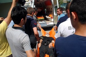 Diktiği fidanlara bakarken dereye düştü