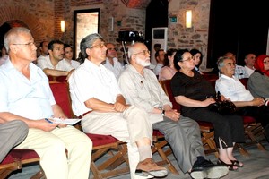 Diyabet hastaları yaz sıcaklarında mutlaka çorap giymeli