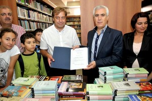 Bulgar Başkan'dan Nilüfer’e kitap hediyesi