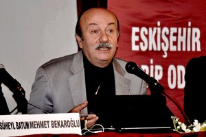 Mehmet Bekaroğlu: "Bir kurucu meclis oluşturulmalı."