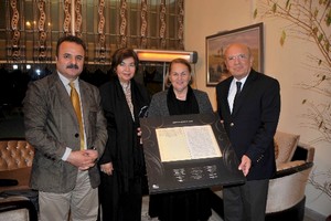 Mevlâna Araştırma Enstitüsü’nden Karaman’a hediye