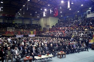 Ehlibeyt sevgisi spor salonuna sığmadı