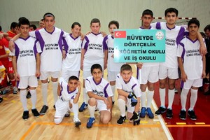 Engellerini sporla unuttular