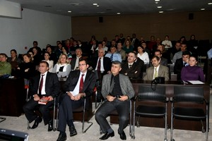 Adana Büyükşehir Belediyesi hizmet içi eğitim semineri sürüyor.
