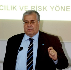 Masum Türker: Milli gelirimiz 12 bin dolar değil