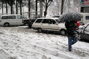 Gülnar'da kar yüzünden okullar tatil edildi