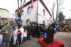 Ortada kalan bina kamulaştırıldı, iki mahalle birbirine bağlandı
