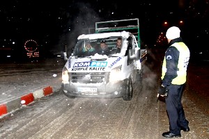 Malatya-Kayseri karayolu ulaşıma kapandı
