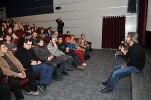 Zeki Demirkubuz, sinema severlerle buluştu