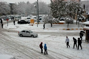 Muş’ta kar yağışı nedeniyle 15 köy yolu ulaşıma kapandı