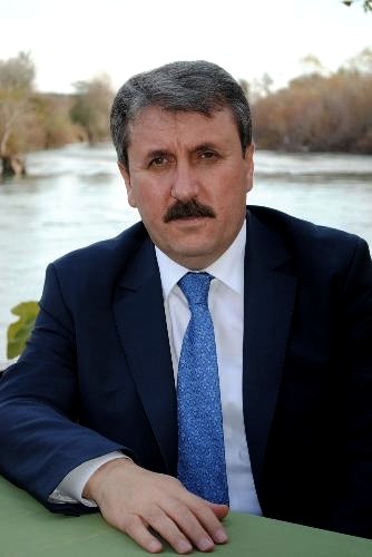 BBP Genel Başkanı Destici, Siyasiler yargıdan elini çeksin
