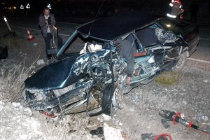 Kütahya'da trafik kazası: 1 ölü, 5 yaralı