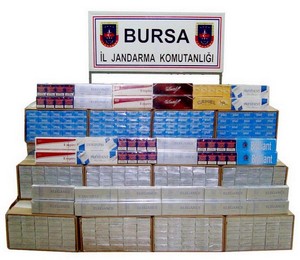 Bursa'da kaçak sigara operasyonu