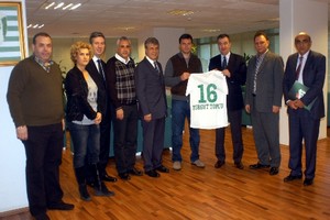 Bursaspor'un alt yapı su sponsoru Korusu oldu