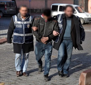 Üç ilde uyuşturucu operasyonu