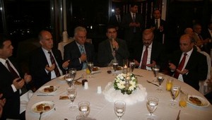Muharrem ayı yemeğinde birlik ve kardeşlik konuşuldu