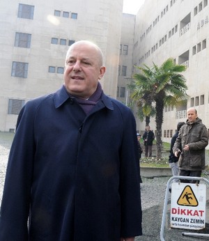 Bursa’da 2 kayıp kardeş için suç duyurusunda bulunuldu