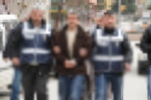 Polis, katil zanlısını mor ışık sayesinde buldu