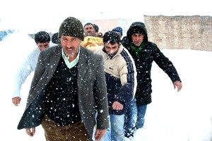 45 km uzaklıktaki diyaliz hastasına 6 saatte ulaşıldı