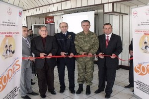 Oltu'da 'Kitaplar Sessiz Öğretmendir' projesi tanıtıldı