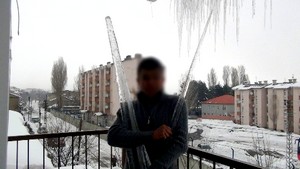Bitlis'te çatılarda 2 metrelik sarkıtlar oluştu