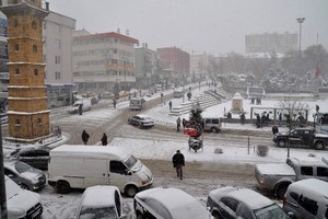 Yozgat’ta ilk ve orta dereceli okullar bir gün tatil edildi