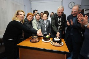 Sigarasız hayatı pastayla kutladılar