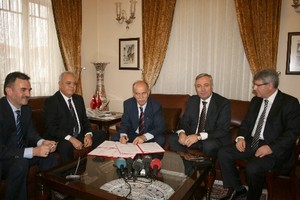 Tarihi Gemlik Lisesi’ni GEMPORT Limanı yenilenecek