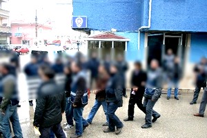 Uyuşturucu kaçakçılarına şafak operasyonu.