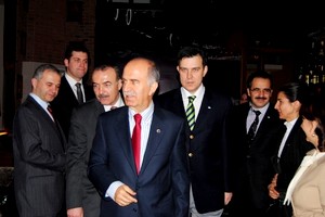 Vali Harput: Yorulmadan hedefe varılmaz