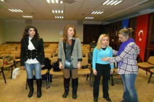 Ulvi Alacakaptan’dan oyunculuk dersleri