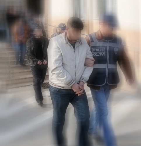 Tefeci çetesinin elebaşı ve 9 üyesi tutuklandı