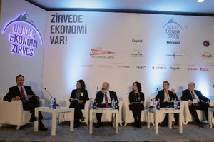 Ümit Boyner: Türkiye, 2023 hedefinde sanayiden vazgeçemez