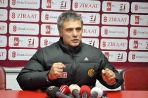 Ersun Yanal: Kupada finale kadar gitmek istiyoruz