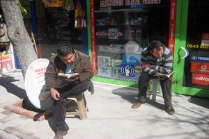 Sivrihisar'da herkes yarım saat boyunca kitap okudu