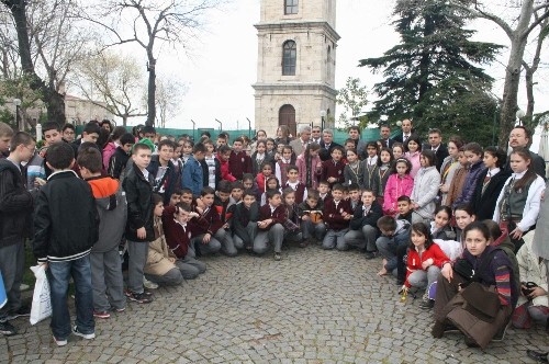 Öğrenciler gezerek Bursa’yı tanıyor