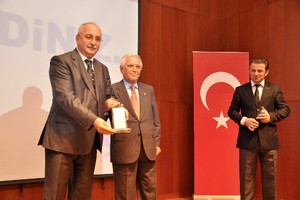 Kent Konseyi’ne 'Türkiye’de Yılın Kent Konseyi Başkanı' ödülü