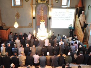 Engelliler için tarihi camiyi restore etti