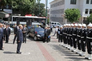 Bakan Bayraktar: Samsun’daki binaların yerinde hata yok