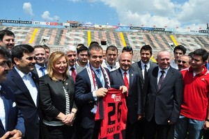 Bakan Kılıç, Eskişehirspor’un yeni stadı bir yaşam alanı olacak
