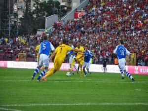Eskişehirspor: 2 - Saint Johnstone: 0