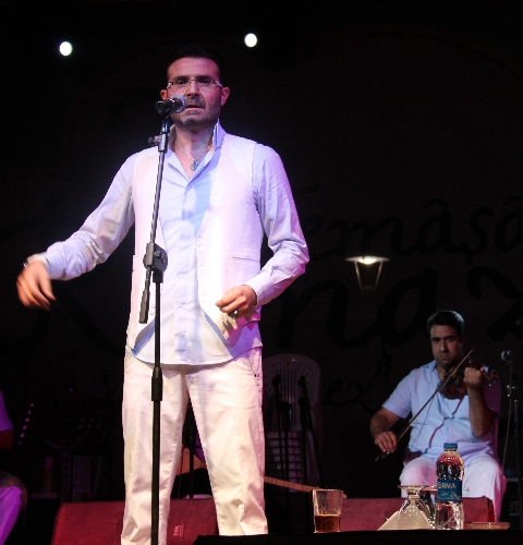 Bedirhan Gökçe, şiirleriyle Bursalıları duygulandırdı