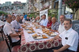 Gemlikli Dadaşlar iftar yemeğinde buluştu