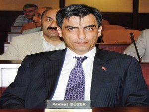 Meclis üyesi Süzer: Estram kar ediyor ulaşıma yapılan zam vatandaşa yük