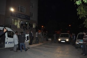 Karakol bahçesine atılan poşet Eskişehir Emniyeti'ni alarma geçirdi