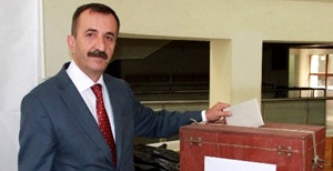 Bursa Barosu'nun yeni başkanı Av. Ekrem Demiröz